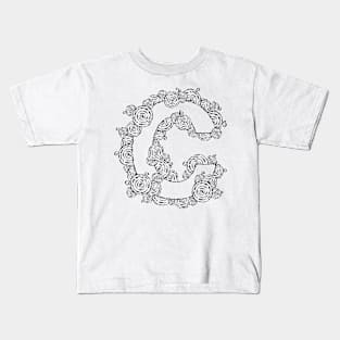 Letter C Vintage Swirl Art Kids T-Shirt